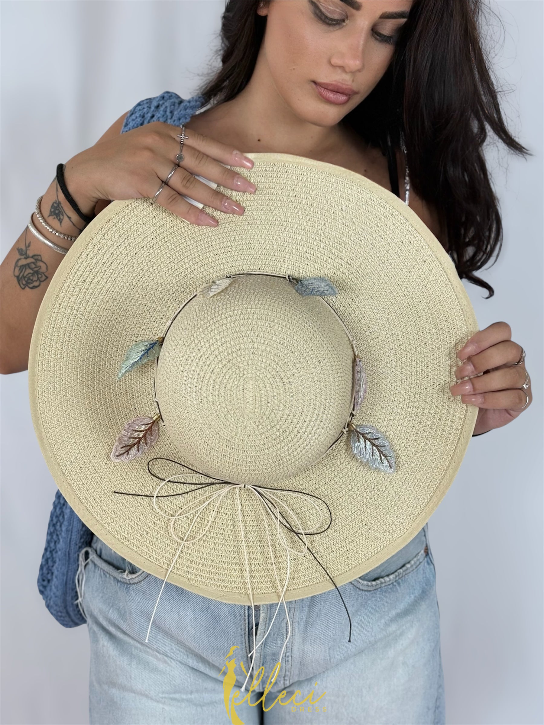 CAPPELLO PLUME